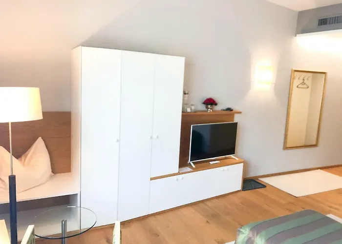 Schmiede Bed & Breakfast